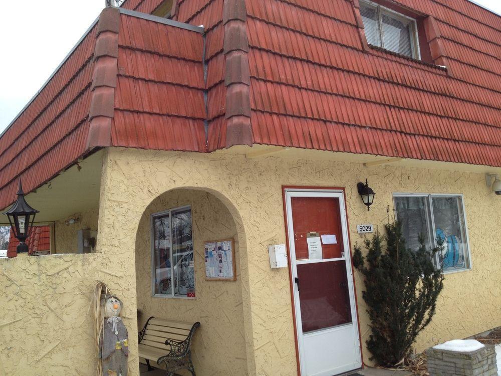 La Villa Motel Okanagan Falls Екстер'єр фото
