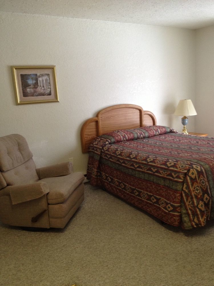 La Villa Motel Okanagan Falls Екстер'єр фото