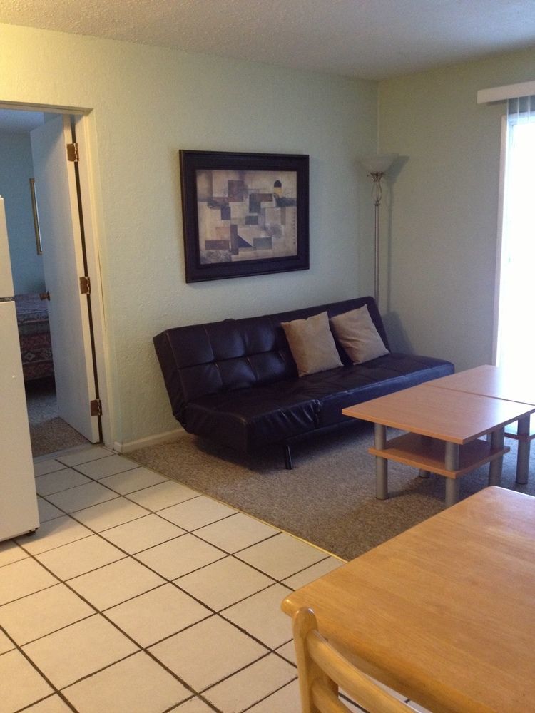 La Villa Motel Okanagan Falls Екстер'єр фото